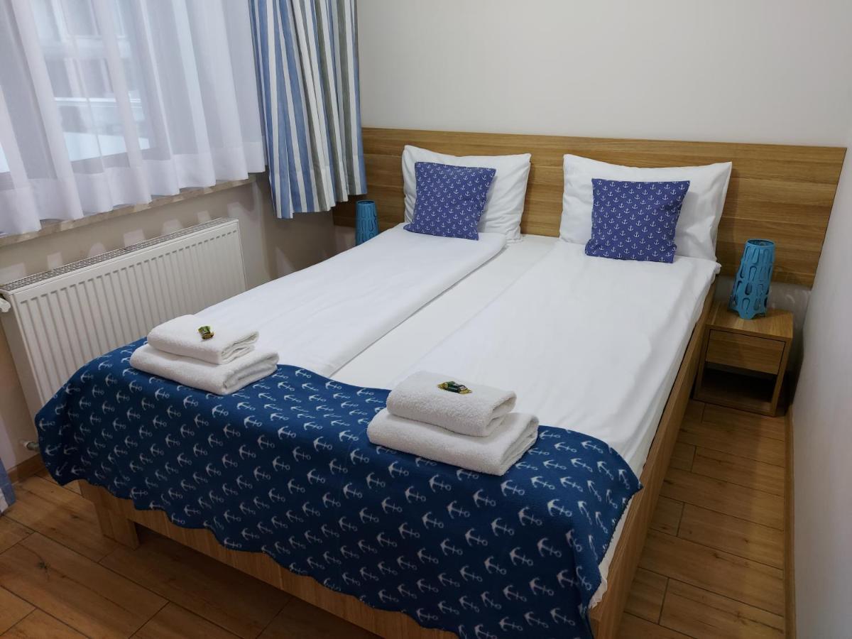 Apartamenty Kapitanskie อิวาวา ภายนอก รูปภาพ