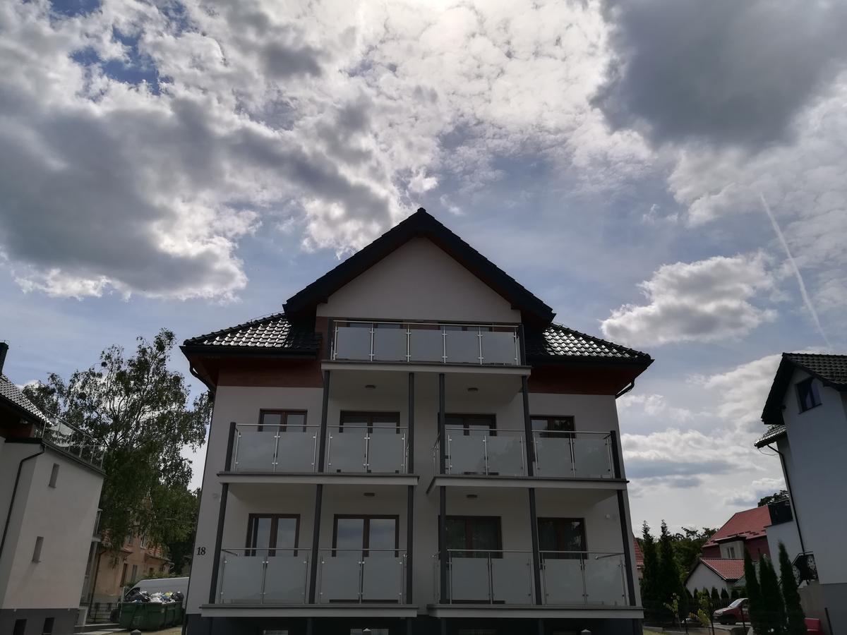 Apartamenty Kapitanskie อิวาวา ภายนอก รูปภาพ