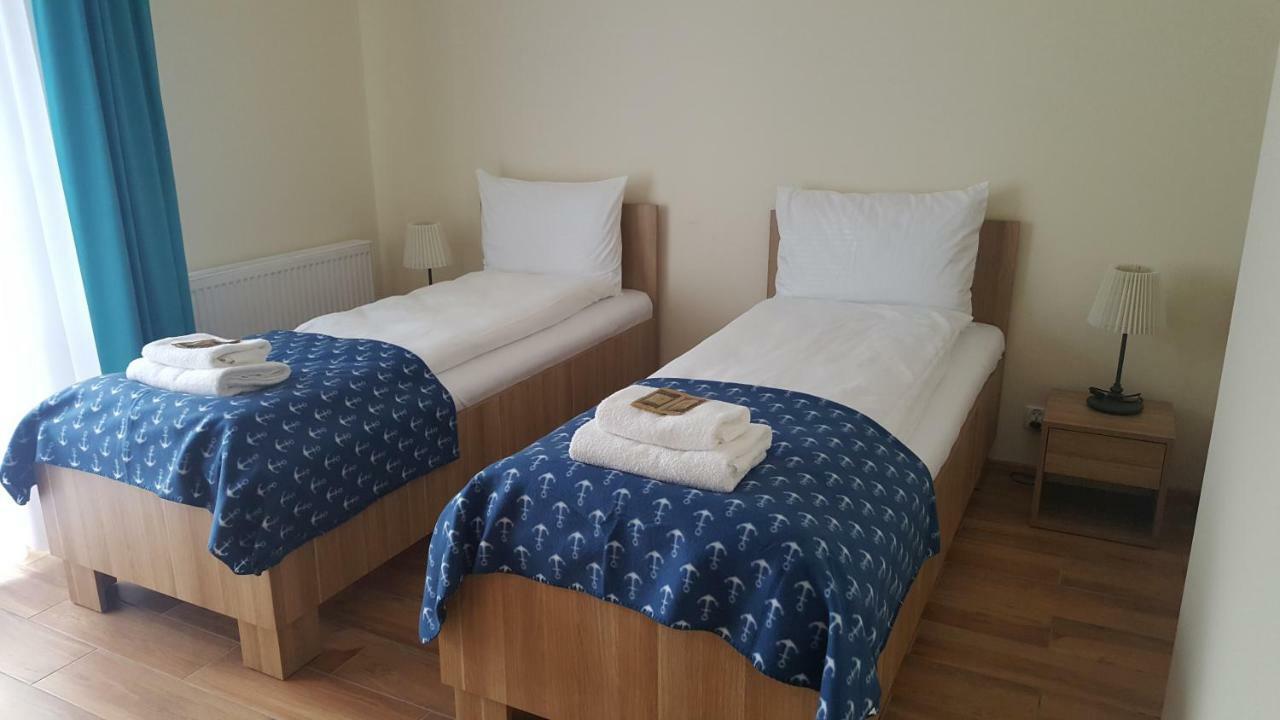 Apartamenty Kapitanskie อิวาวา ภายนอก รูปภาพ
